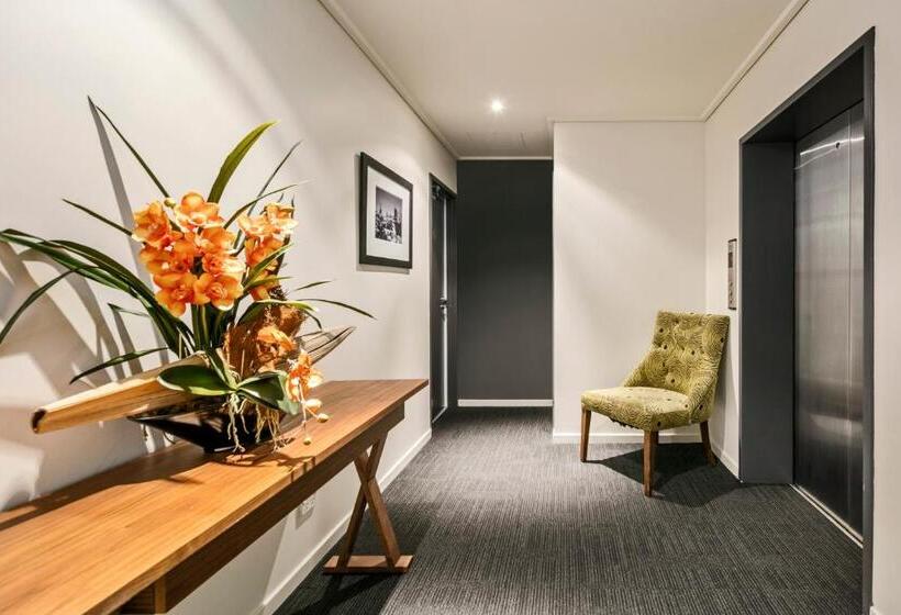 فندق Quest Jolimont