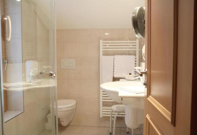 Отель Schöne Aussicht