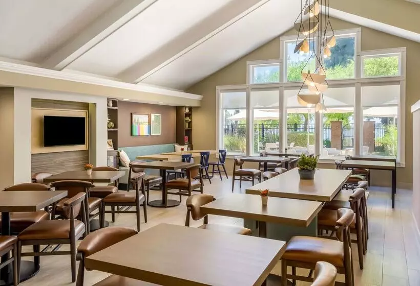 Отель Sonesta Es Suites San Francisco Airport Oyster Point Waterfront