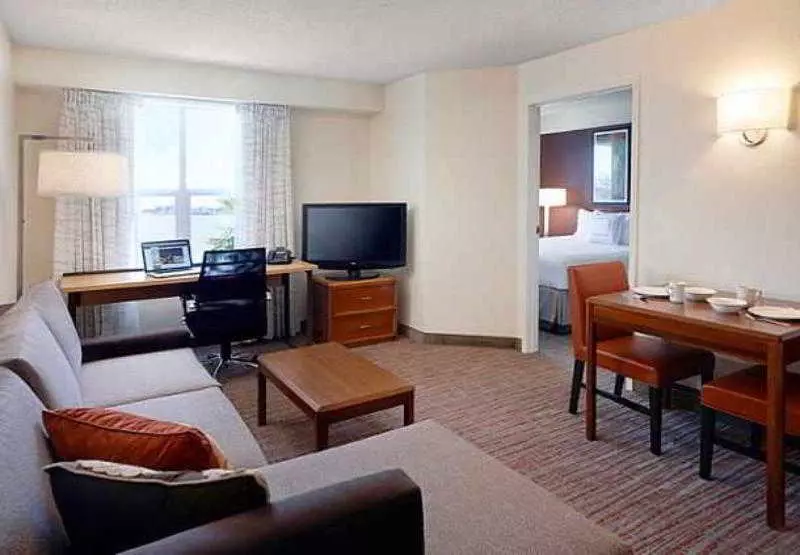 Отель Sonesta Es Suites San Francisco Airport Oyster Point Waterfront