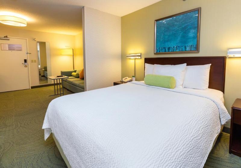 فندق Springhill Suites Des Moines West