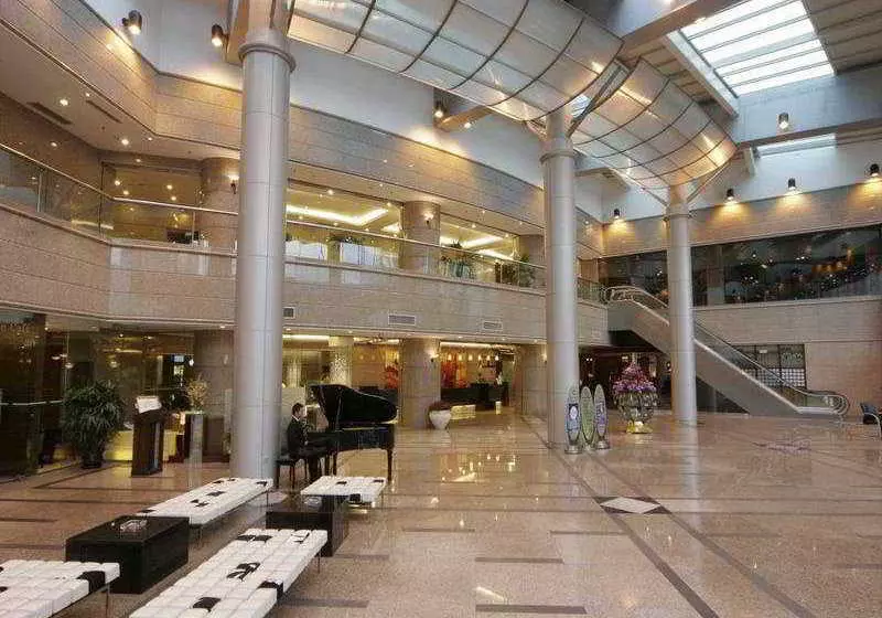 ホテル Supreme Tower