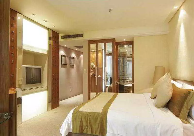 ホテル Supreme Tower