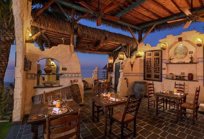 هتل Waldorf Astoria Maldives Ithaafushi