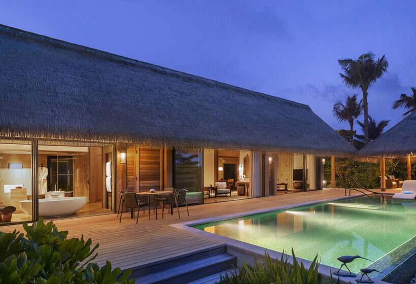 هتل Waldorf Astoria Maldives Ithaafushi