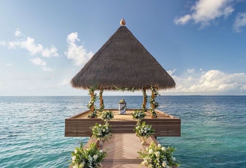 هتل Waldorf Astoria Maldives Ithaafushi