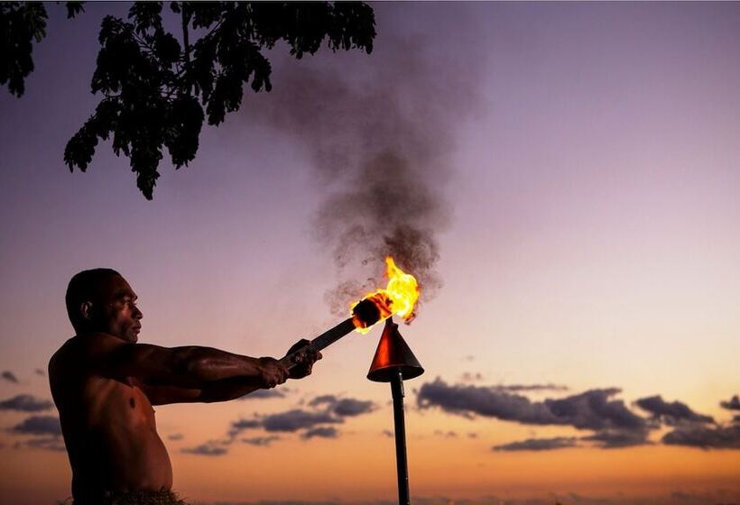 Otel Anchorage Beach Resort