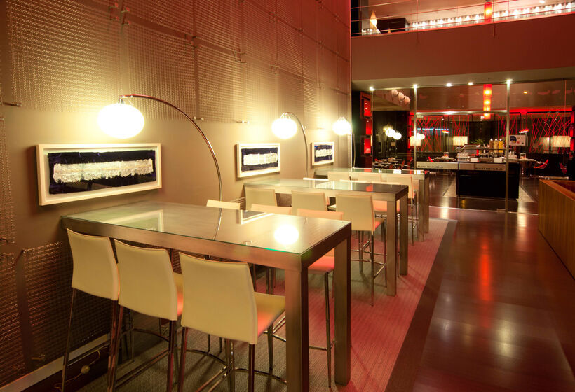 Отель Barcelona Condal Mar Affiliated By Meliá