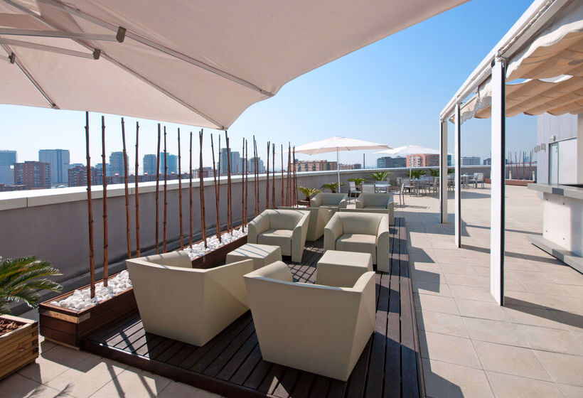 Отель Barcelona Condal Mar Affiliated By Meliá