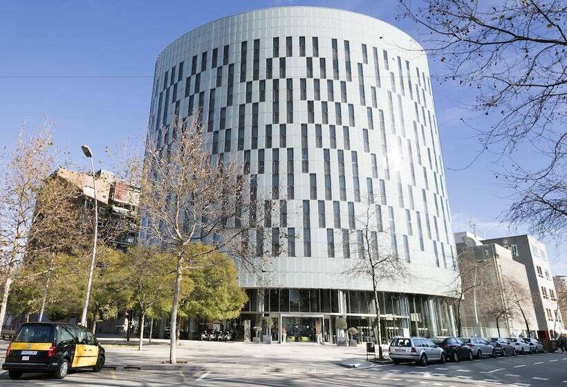 Отель Barcelona Condal Mar Affiliated By Meliá