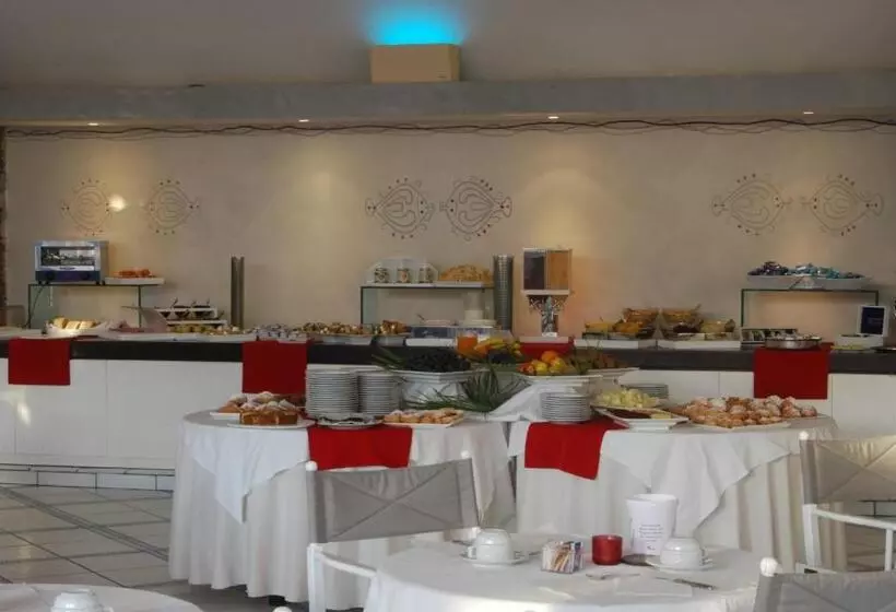 Unahotels Club Hotel Ancora