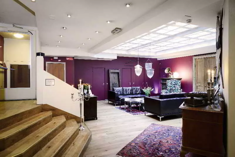 בית מלון כפרי Hellsten