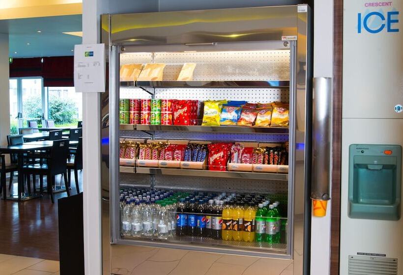 فندق Holiday Inn Express Leeds City Centre, An Ihg