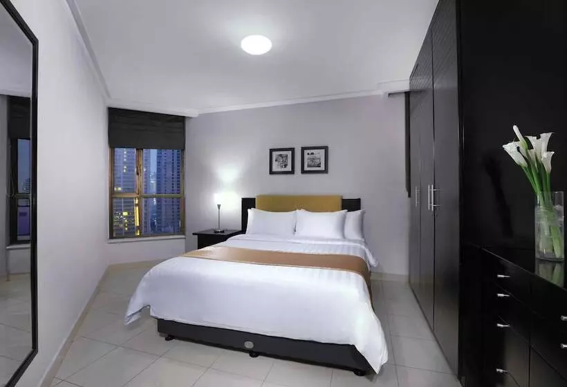 בית מלון כפרי Horison Ultima Suite & Residences Rasuna Jakarta
