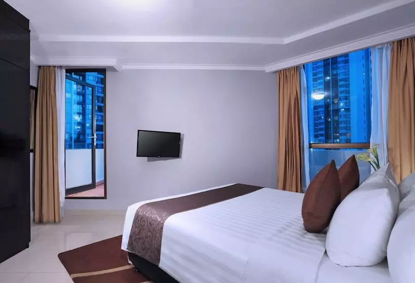 בית מלון כפרי Horison Ultima Suite & Residences Rasuna Jakarta