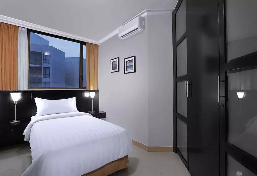 בית מלון כפרי Horison Ultima Suite & Residences Rasuna Jakarta