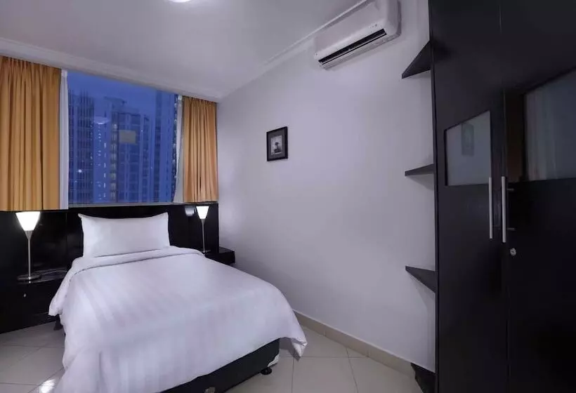 בית מלון כפרי Horison Ultima Suite & Residences Rasuna Jakarta