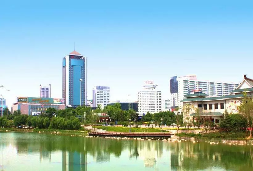 בית מלון כפרי Weifang Internation Financial