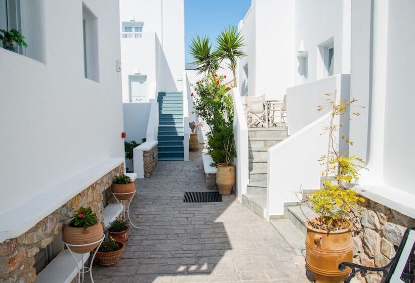 בית מלון כפרי Makris Beach