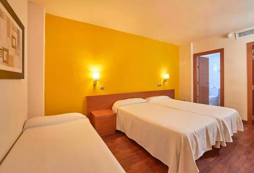 Отель Mll Blue Bay