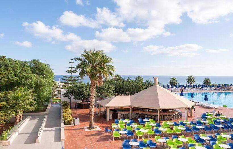 בית מלון כפרי Royal & Imperial Belvedere Resort