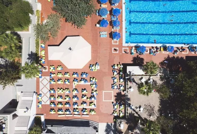 호텔 Royal & Imperial Belvedere Resort