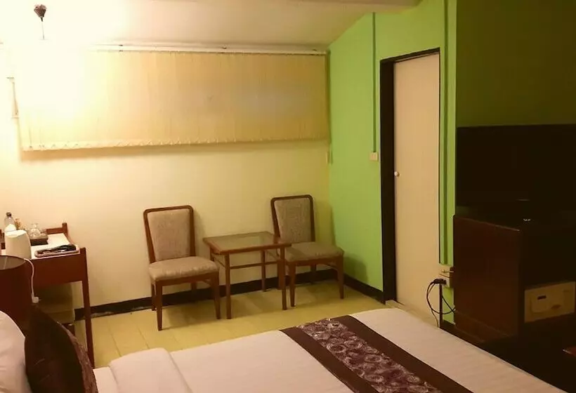 هتل Sawasdee Sukhumvit Inn