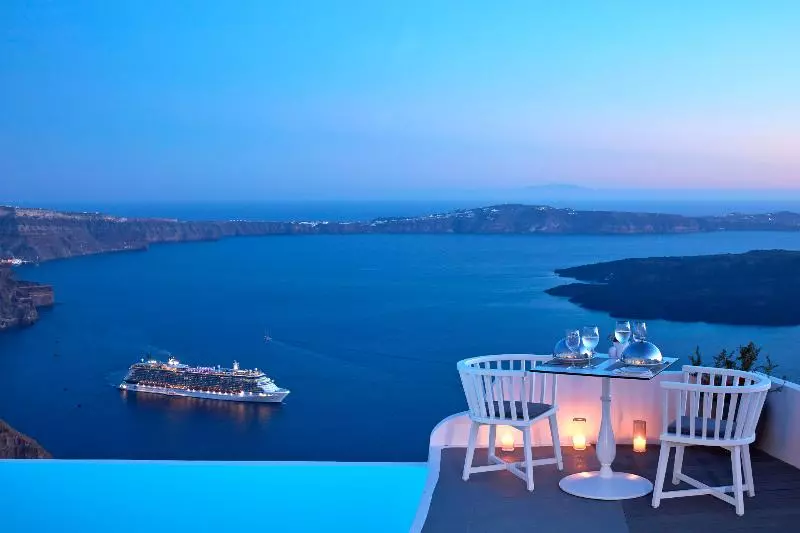 Katikies Chromata Santorini The Leading Hotels Of The World