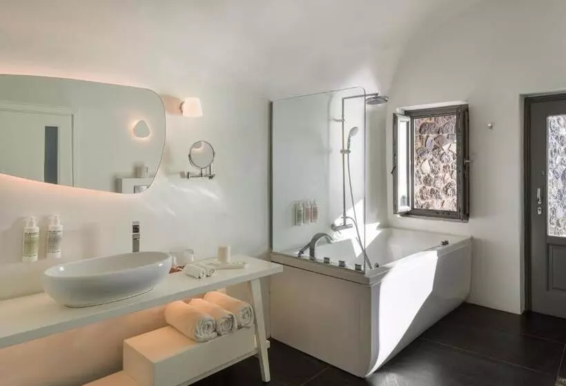 Katikies Chromata Santorini The Leading Hotels Of The World