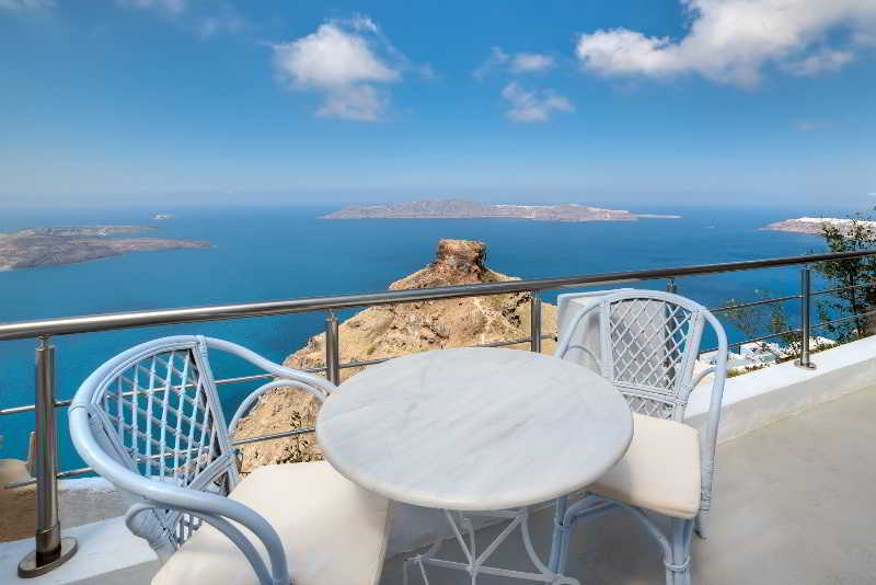 Pearl On The Cliff Hotel & Suites By Pearl Hotel Collection