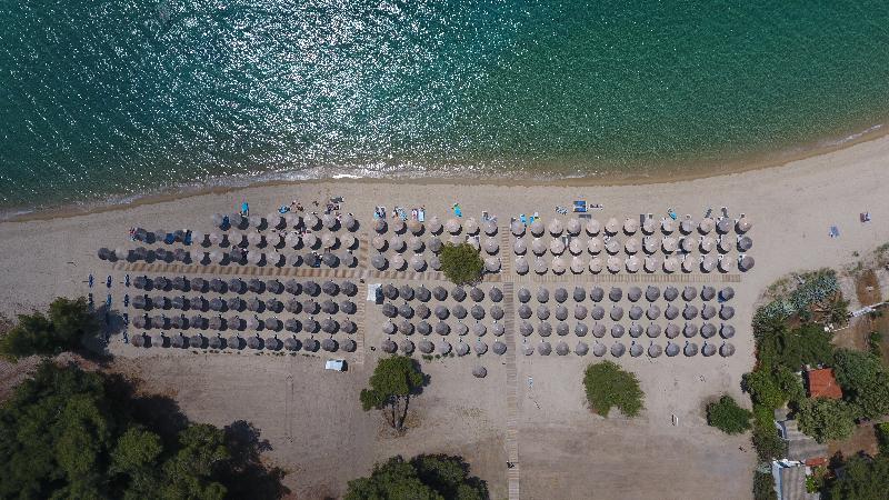 Resort Lagomandra Beach