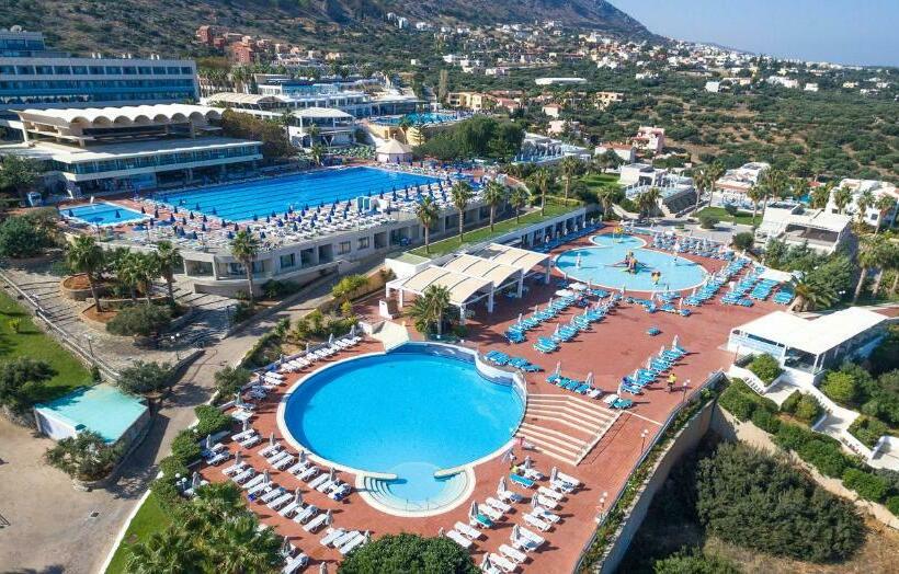 בית מלון כפרי Royal & Imperial Belvedere Resort