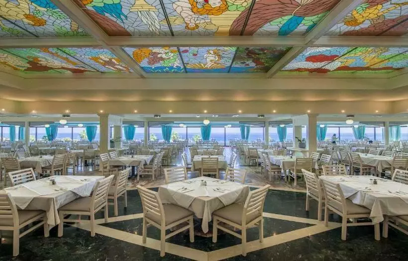 호텔 Royal & Imperial Belvedere Resort