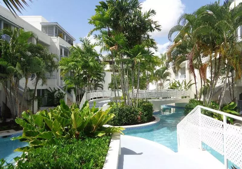 Отель Savannah Beach Club