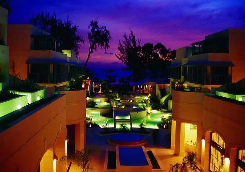 Отель Savannah Beach Club