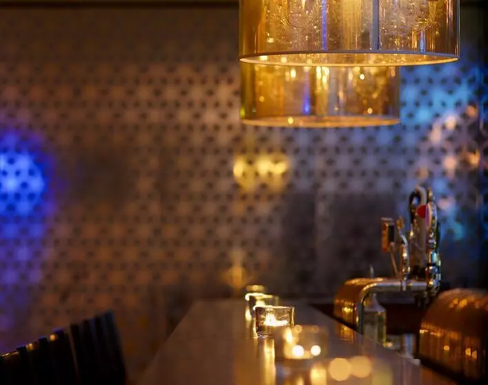 Отель The Beacon