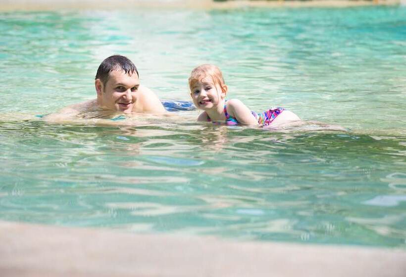 酒店 Colonial Resort Noosa