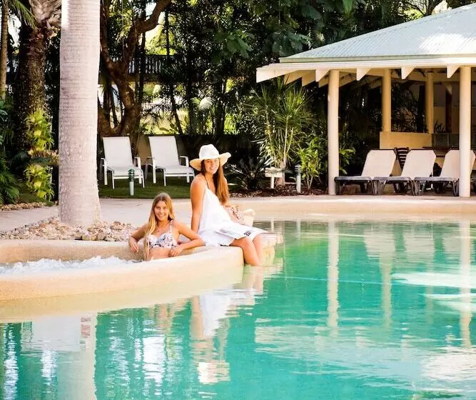 Hotelli Colonial Resort Noosa