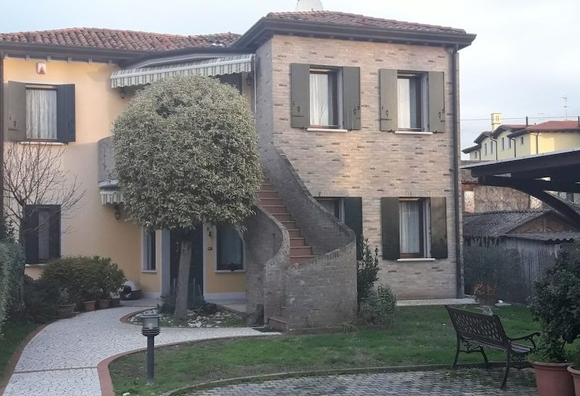 住宿加早餐  Giardino Di Ro