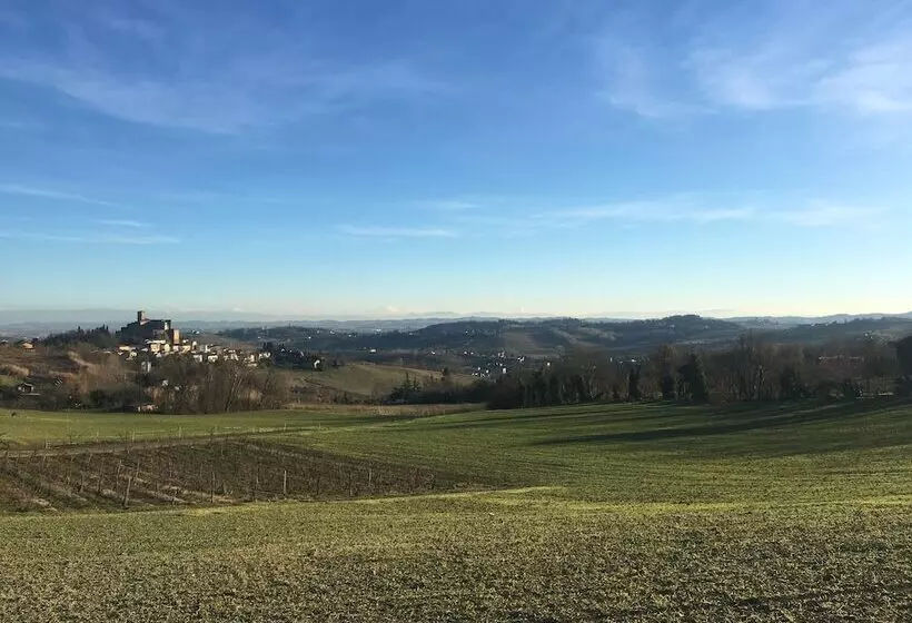 ベッドアンドブレックファースト Castello Di San Giorgio Monferrato