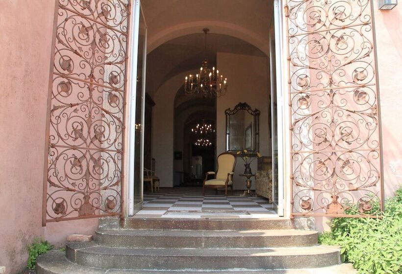 مبيت وإفطار Castello Di San Giorgio Monferrato