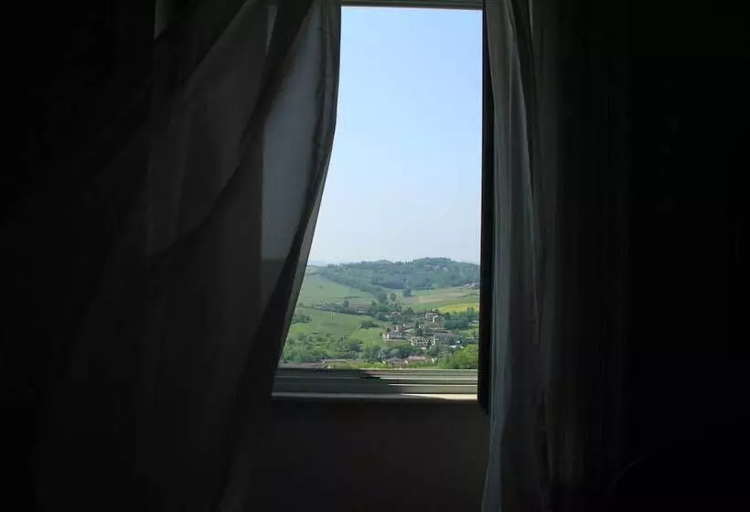 ベッドアンドブレックファースト Castello Di San Giorgio Monferrato