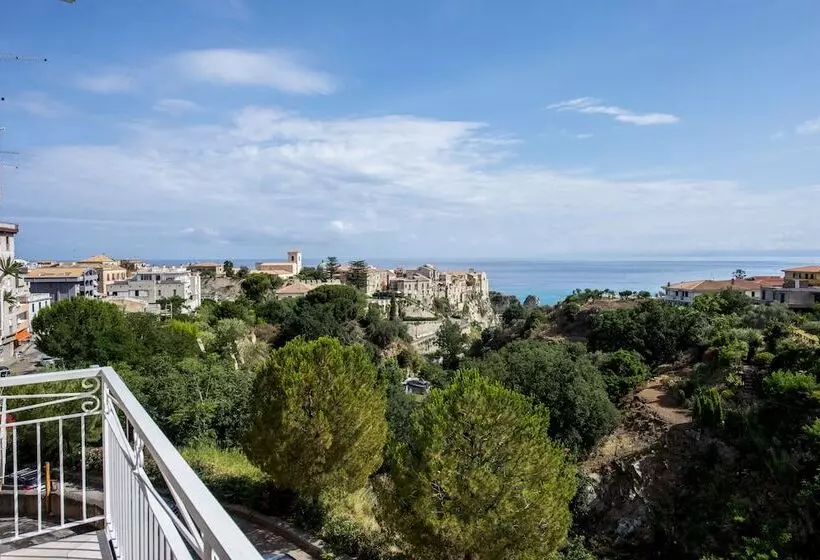 تختخواب و صبحانه Donna Rosa Accommodation