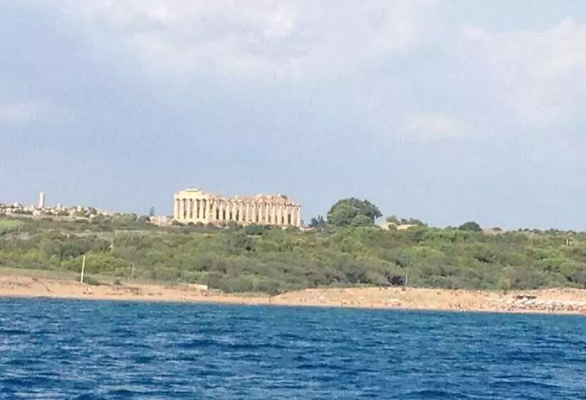 Aamiaismajoitus (B&B) Oikos Selinunte Guest House