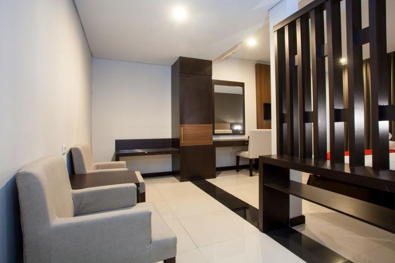 Grage Malang Hotel By Reddoorz