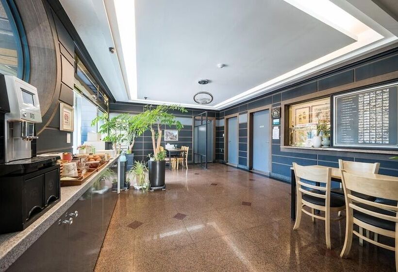 Hôtel New Evergreen