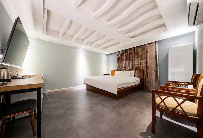 Hôtel New Evergreen