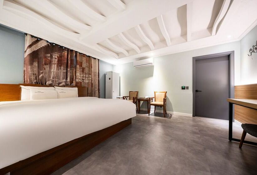 Hôtel New Evergreen