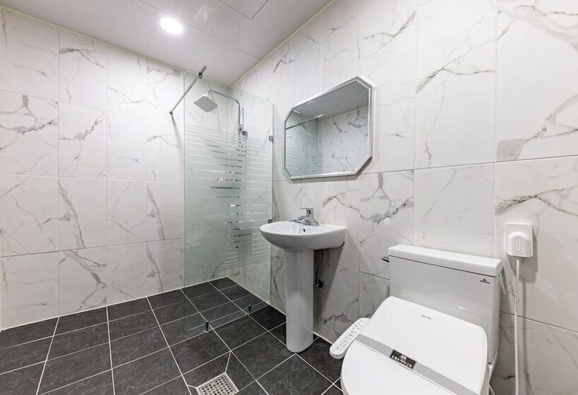 Hôtel New Evergreen