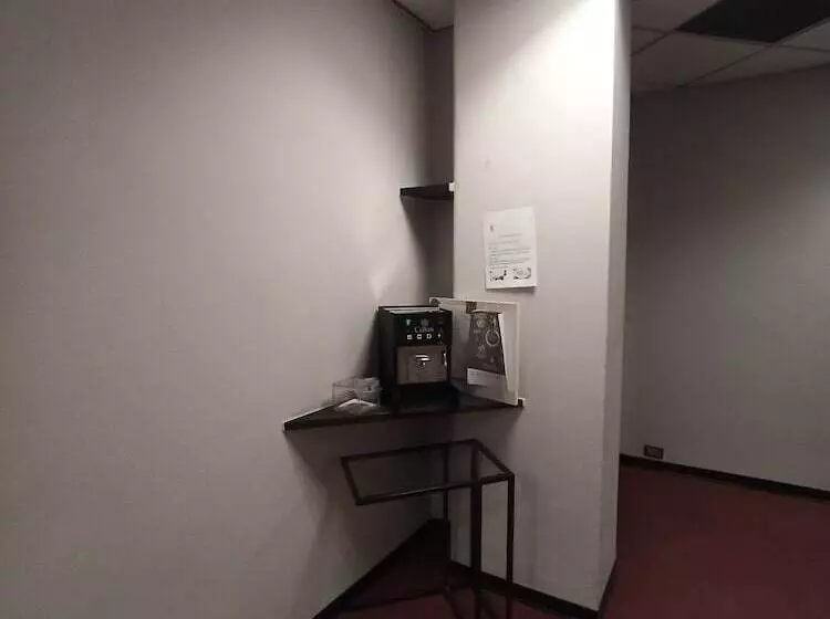 Le Case Della Ste   Hostel Grattacielo